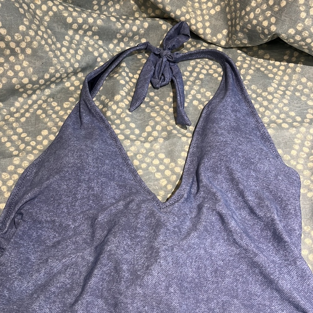 NWOT blue swimsuit